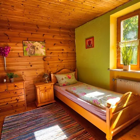Feriensuite-auf-dem-bauernhof-fuer-2-3-personen-im-herzen-niederbayerns Apartmán