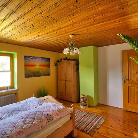 Feriensuite-auf-dem-bauernhof-fuer-2-3-personen-im-herzen-niederbayerns * Mamming